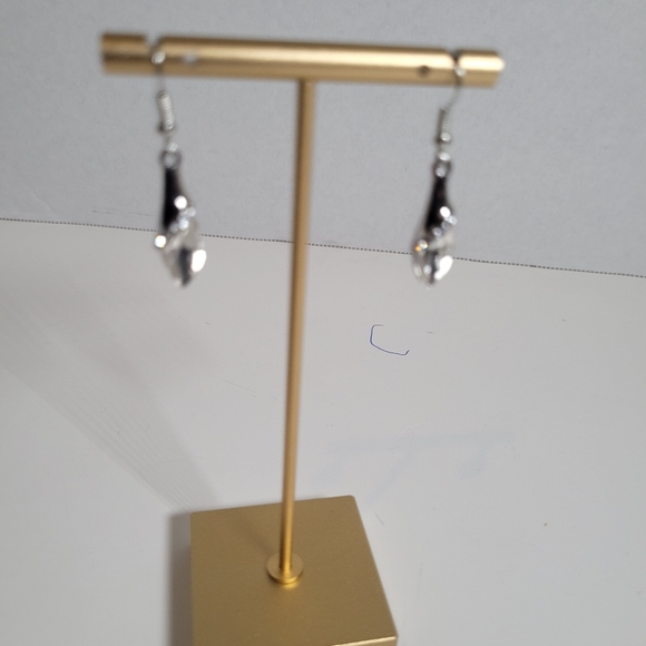 Green and Clear Dangle Earrings - Picture 6 of 8